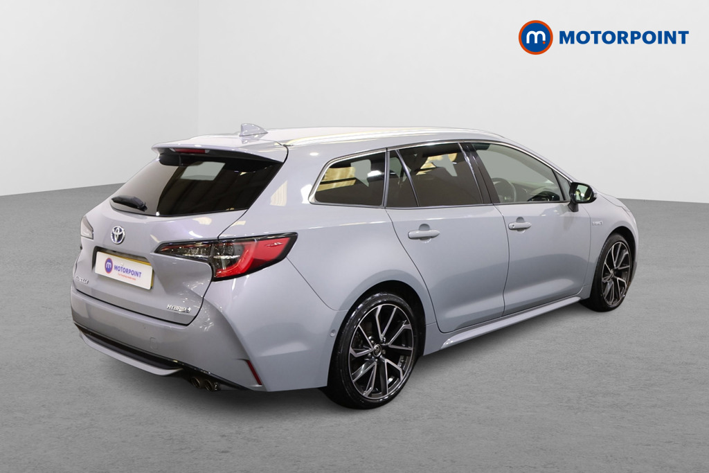 Toyota Corolla Excel Automatic Petrol-Electric Hybrid Estate - Stock Number (1458637) - Drivers side rear corner