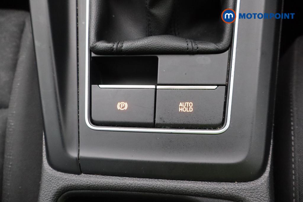 Volkswagen Golf Life Manual Petrol Hatchback - Stock Number (1457185) - 27th supplementary image