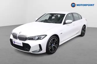 BMW 3 Series M Sport Automatic Petrol Plug-In Hybrid Saloon - Stock Number (1458282) - Passenger side front corner