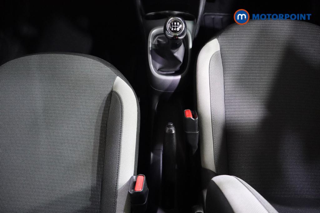 Toyota Aygo X-Play Manual Petrol Hatchback - Stock Number (1459767) - 4th supplementary image