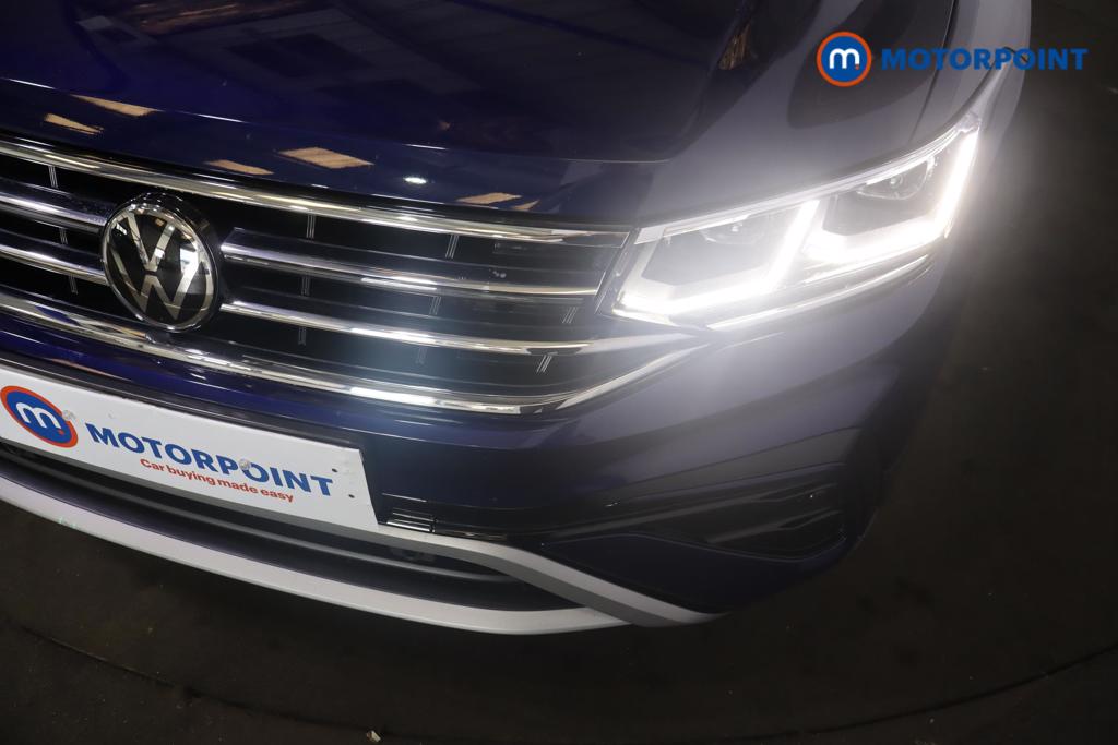 Volkswagen Tiguan Allspace R-Line Automatic Petrol SUV - Stock Number (1462673) - 30th supplementary image