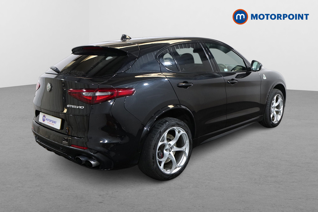 Alfa Romeo Stelvio Quadrifoglio Automatic Petrol SUV - Stock Number (1457915) - Drivers side rear corner