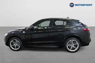 Alfa Romeo Stelvio Quadrifoglio Automatic Petrol SUV - Stock Number (1457915) - Passenger side