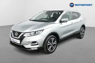 Nissan Qashqai N-Connecta Automatic Petrol SUV - Stock Number (1457720) - Passenger side front corner