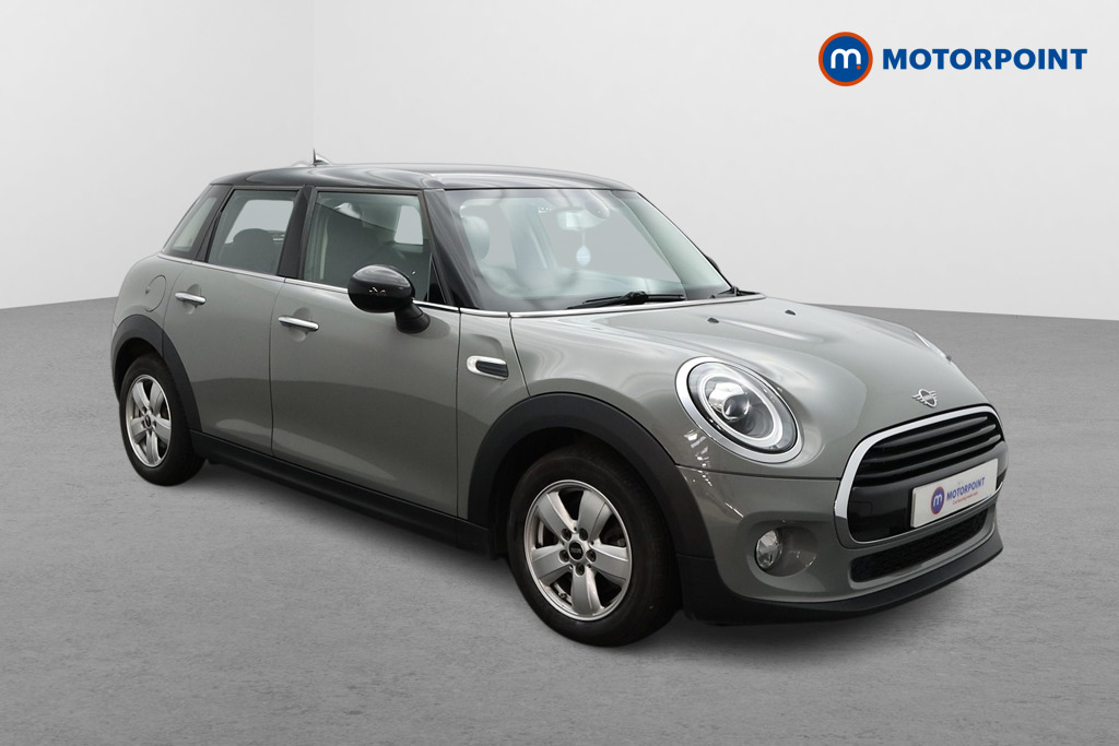 Mini Hatchback Cooper Classic Manual Petrol Hatchback - Stock Number (1464109) - Drivers side front corner