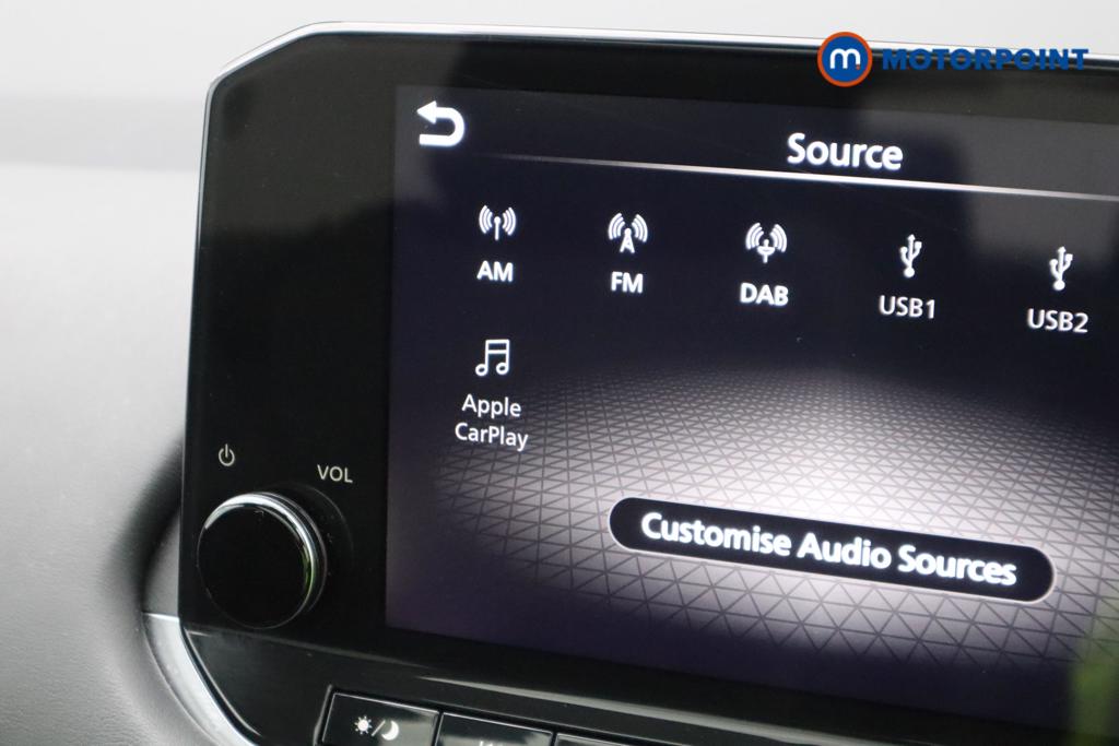 Nissan Qashqai N-Connecta Manual Petrol SUV - Stock Number (1470070) - 2nd supplementary image