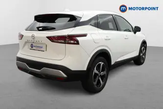 Nissan Qashqai N-Connecta Manual Petrol SUV - Stock Number (1470070) - Drivers side rear corner