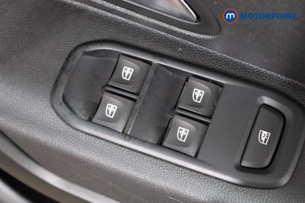 Dacia Duster Comfort Manual Diesel SUV - Stock Number (1469037) - 23rd supplementary image