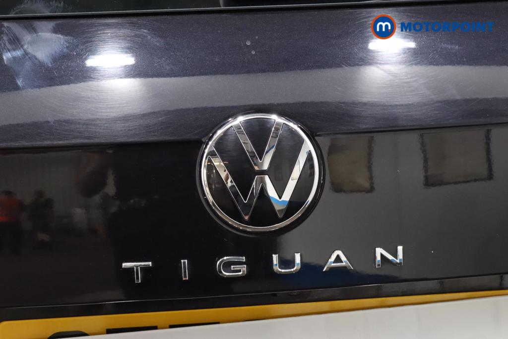 Volkswagen Tiguan R-Line Edition Automatic Diesel SUV - Stock Number (1469645) - 32nd supplementary image