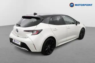 Toyota Corolla Excel Automatic Petrol-Electric Hybrid Hatchback - Stock Number (1464410) - Drivers side rear corner