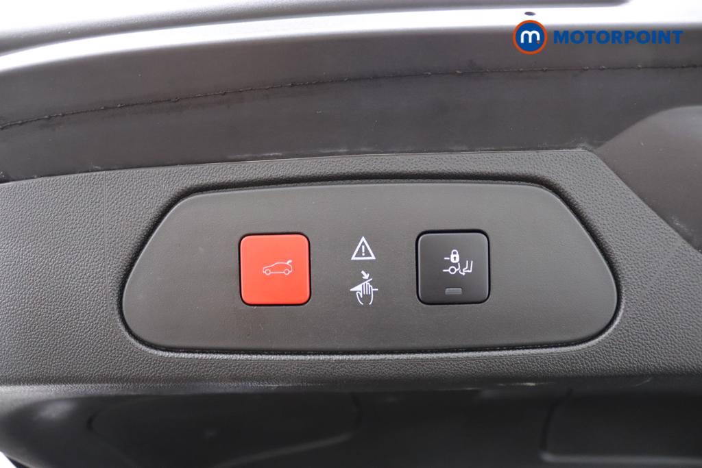 Vauxhall Grandland X Elite Nav Manual Petrol SUV - Stock Number (1472127) - 32nd supplementary image