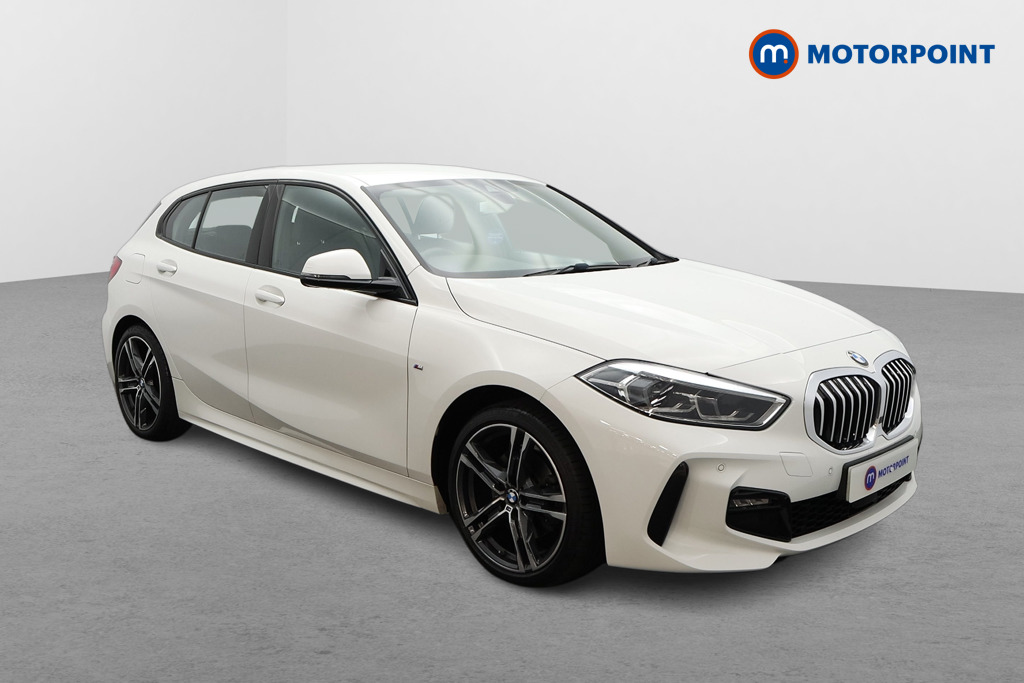 BMW 1 Series M Sport Manual Diesel Hatchback - Stock Number (1471068) - Drivers side front corner