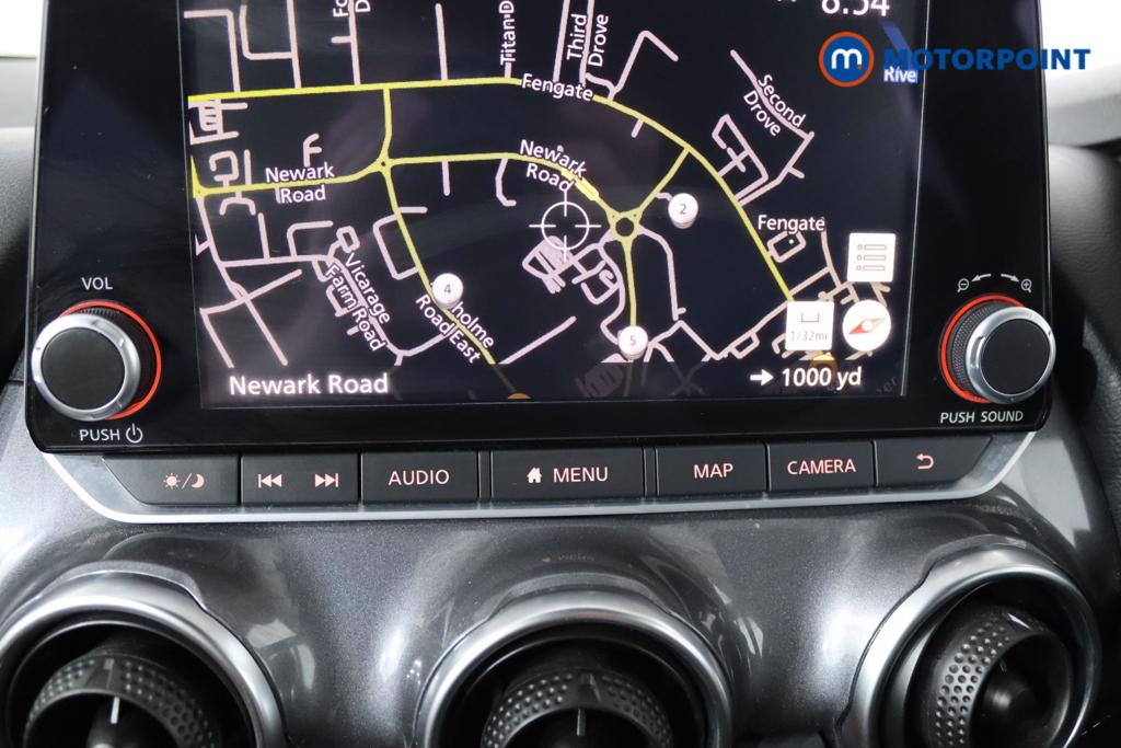 Nissan Juke N-Connecta Manual Petrol SUV - Stock Number (1473947) - 14th supplementary image