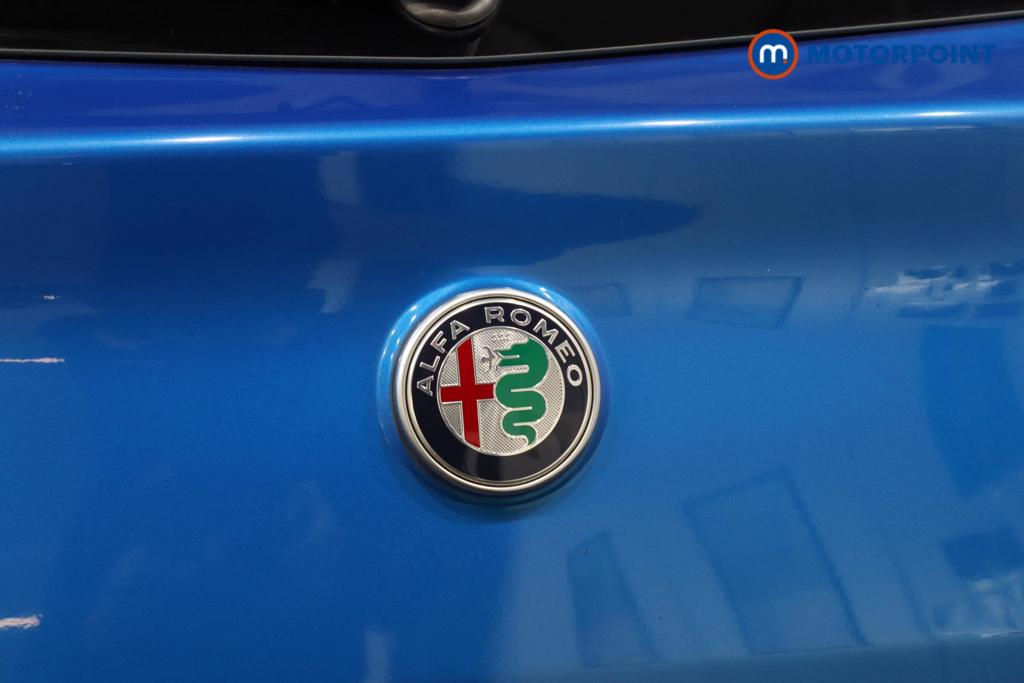 Alfa Romeo Giulietta Speciale Manual Petrol Hatchback - Stock Number (1468219) - 29th supplementary image