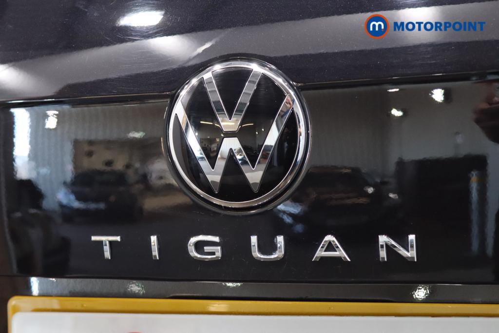 Volkswagen Tiguan Life Manual Petrol SUV - Stock Number (1471907) - 28th supplementary image