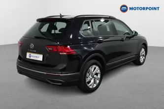 Volkswagen Tiguan Life Manual Petrol SUV - Stock Number (1471907) - Drivers side rear corner