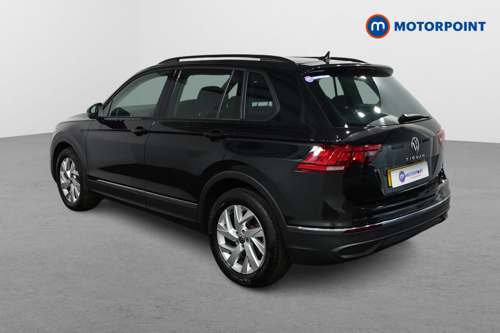 Volkswagen Tiguan Life Manual Petrol SUV - Stock Number (1471907) - Passenger side rear corner