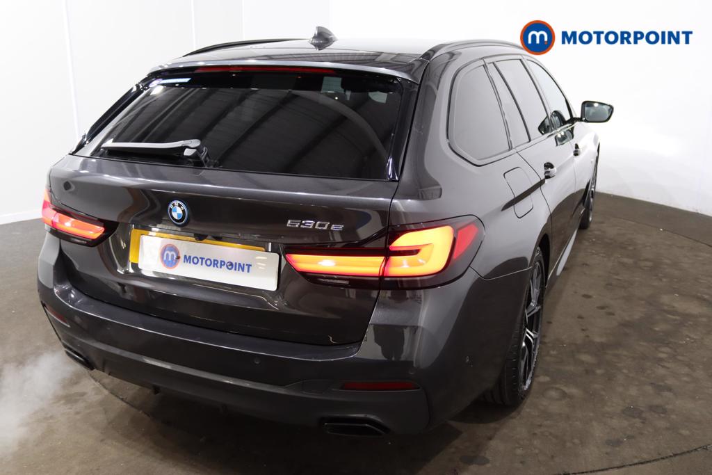 BMW 5 Series M Sport Automatic Petrol Plug-In Hybrid Estate - Stock Number (1473779) - 30th supplementary image