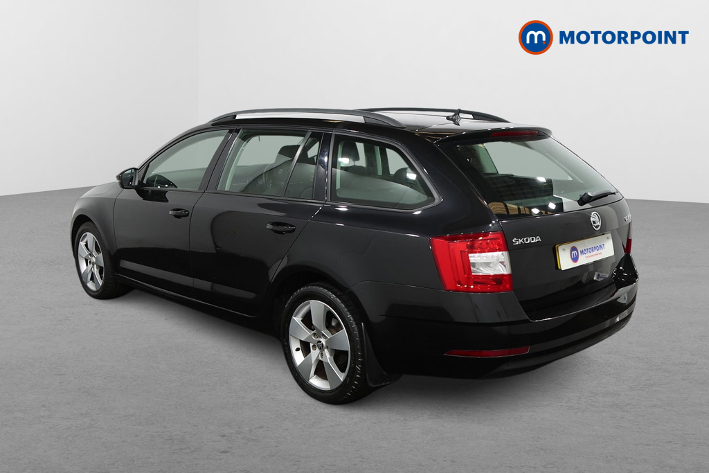 Skoda Octavia Se Drive Manual Petrol Estate - Stock Number (1453825) - Passenger side rear corner