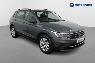 Volkswagen Tiguan Life Automatic Petrol SUV - Stock Number (1472772) - Drivers side front corner