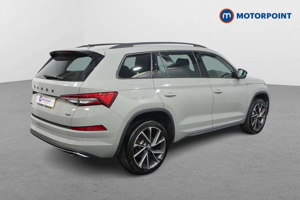 Skoda Kodiaq Sport Line Automatic Diesel SUV - Stock Number (1473881) - Drivers side rear corner