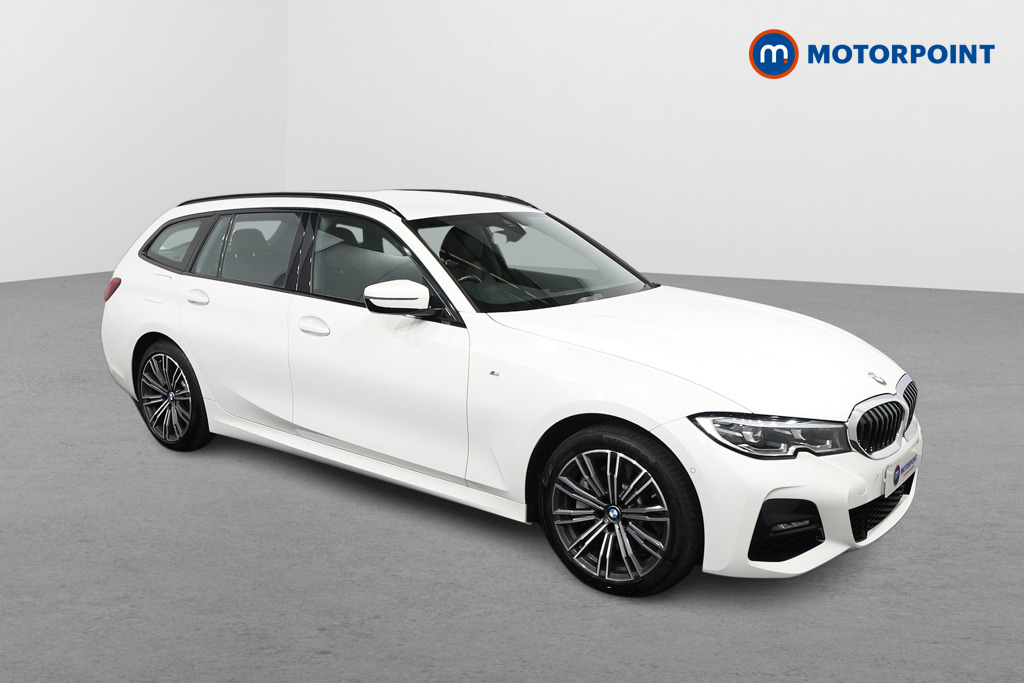 BMW 3 Series M Sport Automatic Petrol Plug-In Hybrid Estate - Stock Number (1476434) - Drivers side front corner