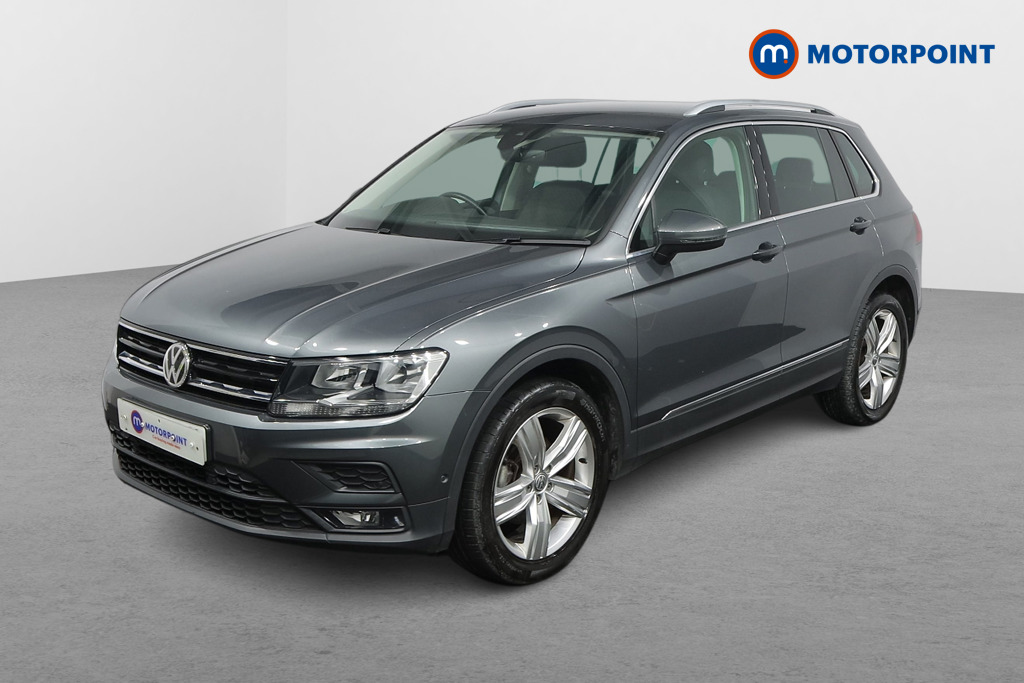 Volkswagen Tiguan Match Manual Petrol SUV - Stock Number (1468442) - Passenger side front corner