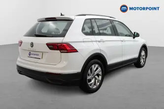 Volkswagen Tiguan Life Manual Petrol SUV - Stock Number (1472735) - Drivers side rear corner