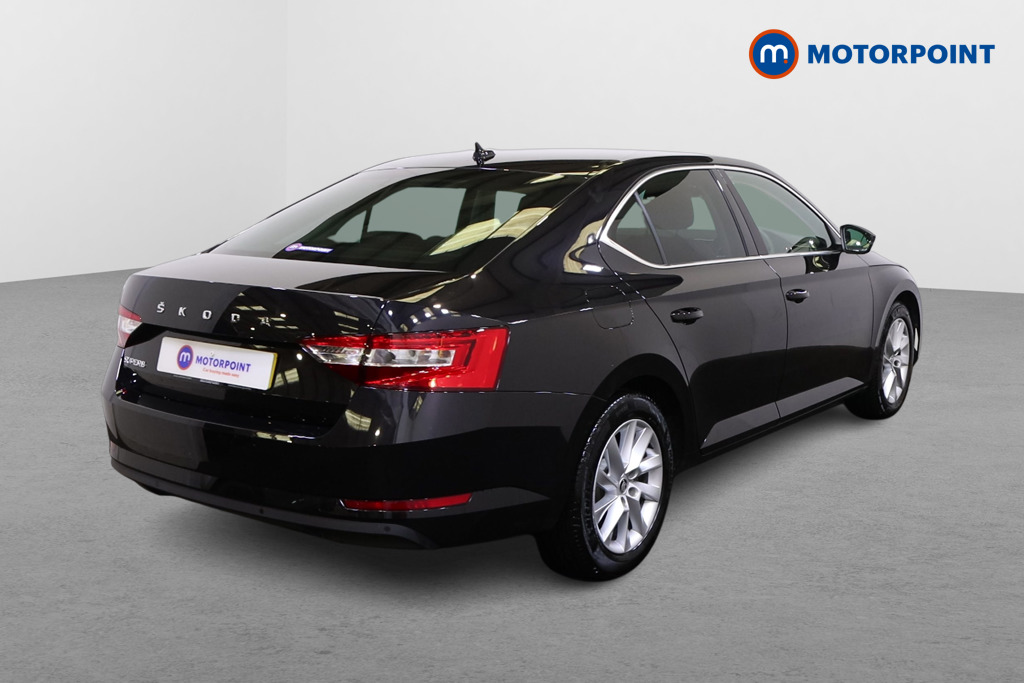 Skoda Superb Se Technology Automatic Diesel Hatchback - Stock Number (1473155) - Drivers side rear corner