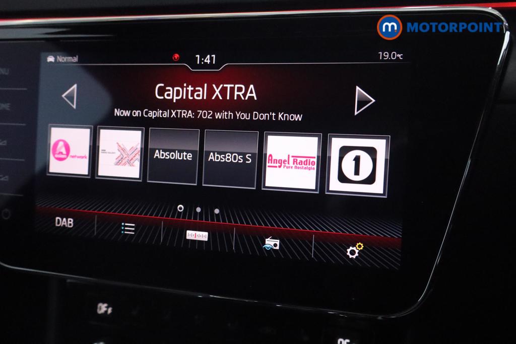 Skoda Superb Sport Line Plus Automatic Petrol Hatchback - Stock Number (1471623) - 6th supplementary image