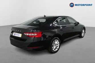 Skoda Superb Se Technology Automatic Diesel Hatchback - Stock Number (1473158) - Drivers side rear corner