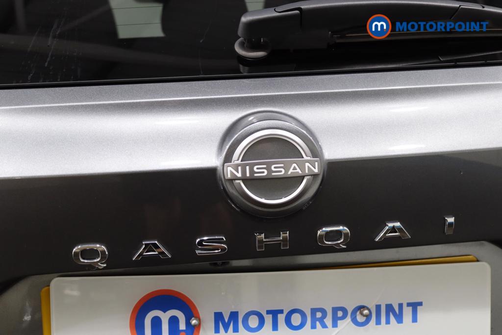 Nissan Qashqai N-Connecta Manual Petrol SUV - Stock Number (1469989) - 27th supplementary image