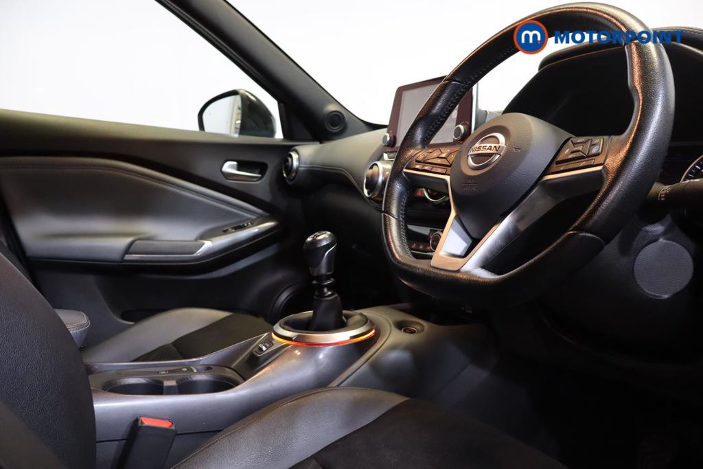 Nissan Juke Tekna Manual Petrol SUV - Stock Number (1474005) - 1st supplementary image