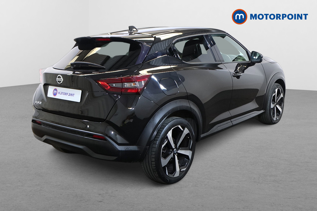 Nissan Juke Tekna Manual Petrol SUV - Stock Number (1474005) - Drivers side rear corner