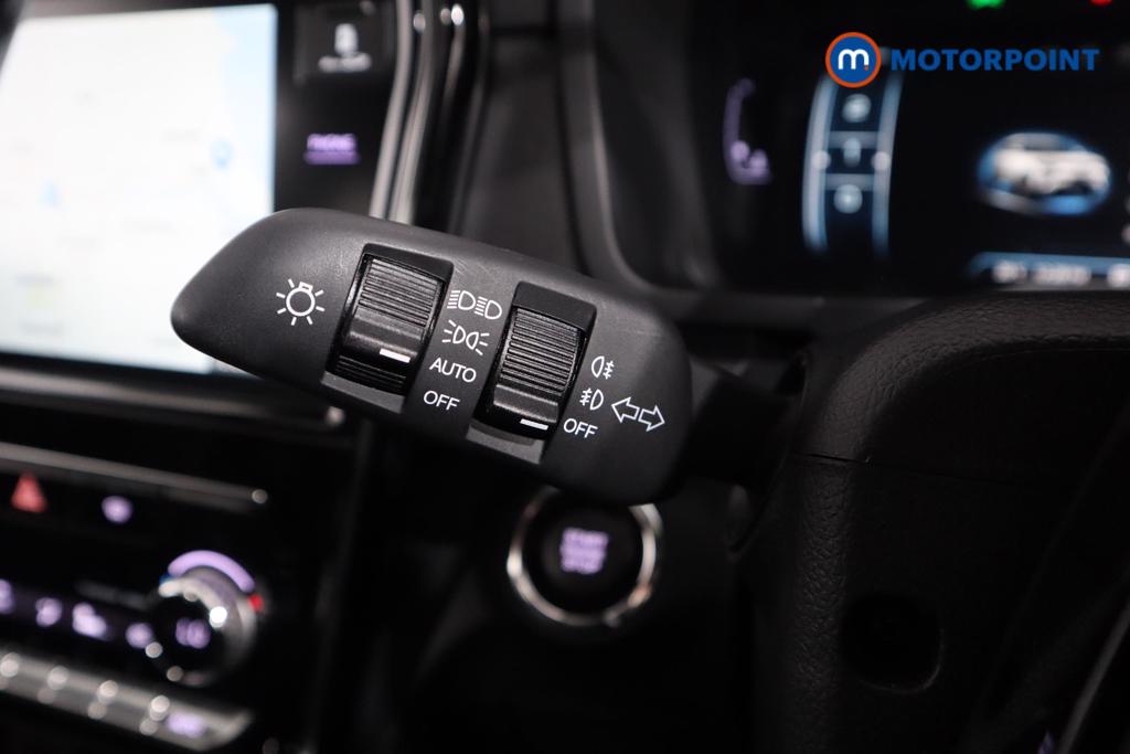 Ssangyong Tivoli Ultimate Automatic Petrol SUV - Stock Number (1475135) - 16th supplementary image