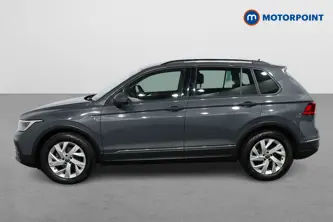 Volkswagen Tiguan Life Manual Diesel SUV - Stock Number (1477396) - Passenger side