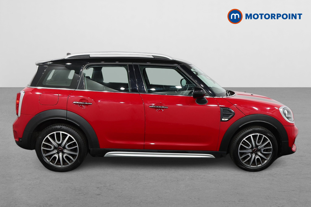 Mini Countryman Cooper Sport Manual Petrol SUV - Stock Number (1470298) - Drivers side