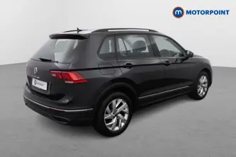 Volkswagen Tiguan Life Automatic Petrol SUV - Stock Number (1472778) - Drivers side rear corner