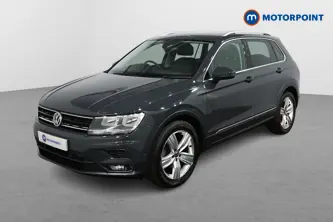 Volkswagen Tiguan Match Manual Petrol SUV - Stock Number (1475121) - Passenger side front corner