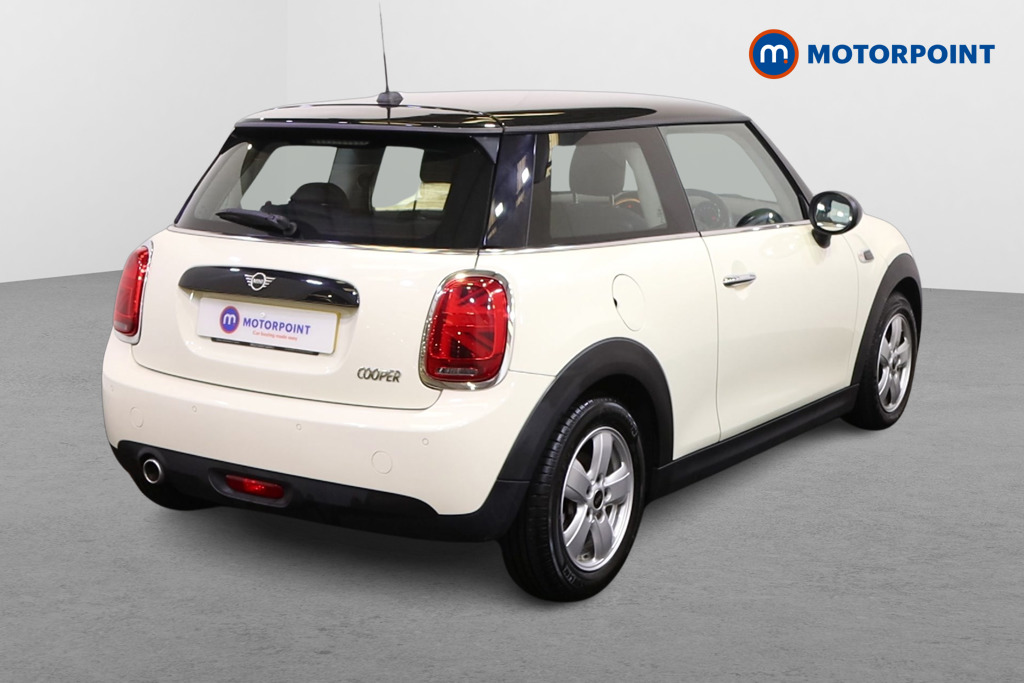 Mini Hatchback Cooper Manual Petrol Hatchback - Stock Number (1475006) - Drivers side rear corner