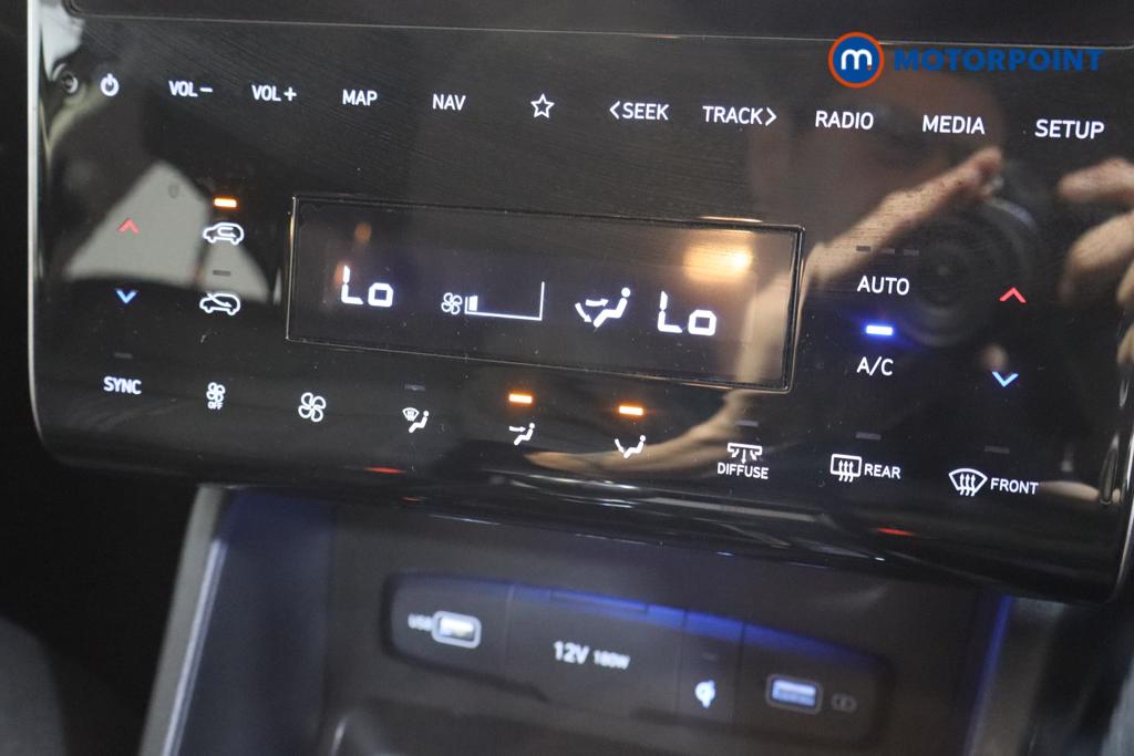 Hyundai Tucson Premium Manual Petrol SUV - Stock Number (1476556) - 7th supplementary image