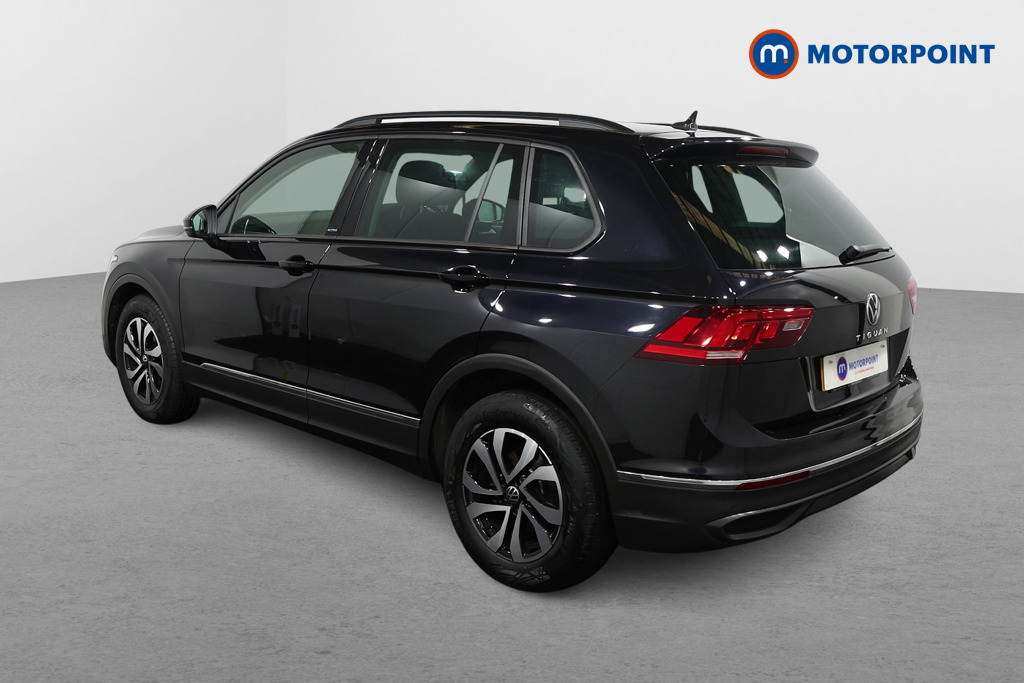 Volkswagen Tiguan Active Automatic Petrol SUV - Stock Number (1478113) - Passenger side rear corner