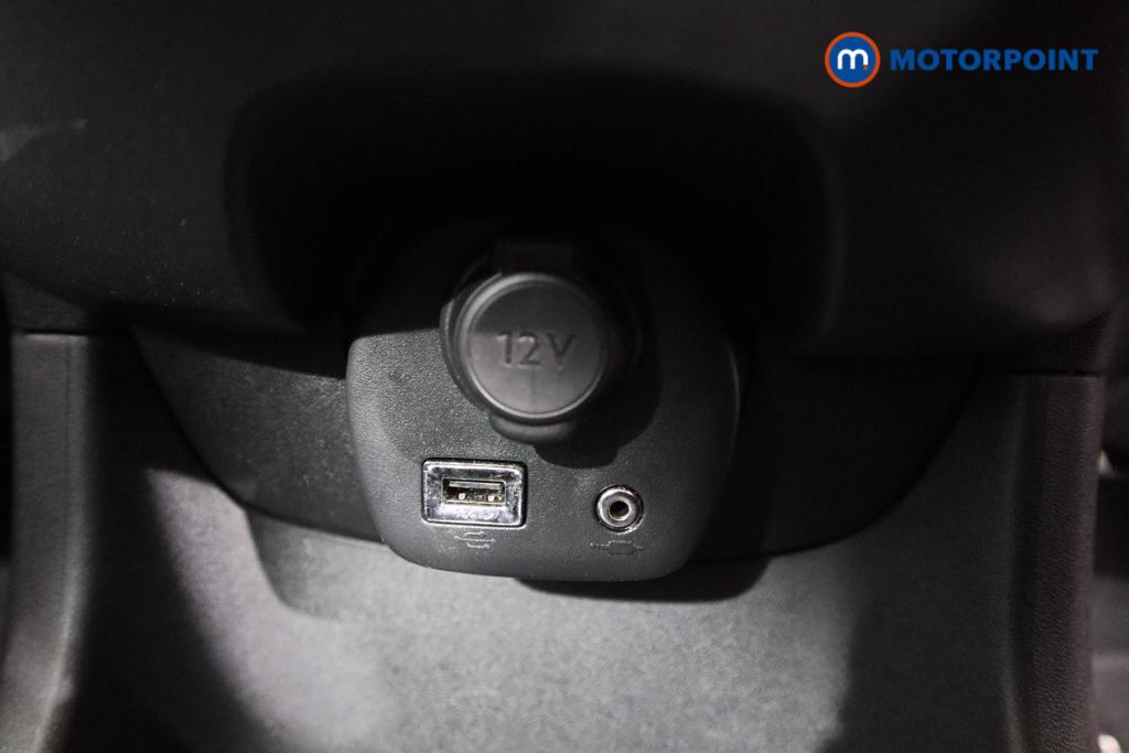 Toyota Aygo X-Play Manual Petrol Hatchback - Stock Number (1478553) - 6th supplementary image