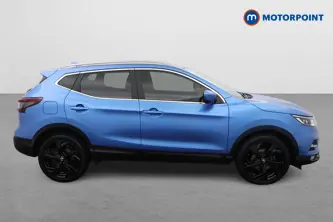 Nissan Qashqai Tekna Automatic Petrol SUV - Stock Number (1470739) - Drivers side