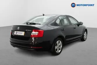 Skoda Octavia Se Technology Manual Petrol Hatchback - Stock Number (1472002) - Drivers side rear corner