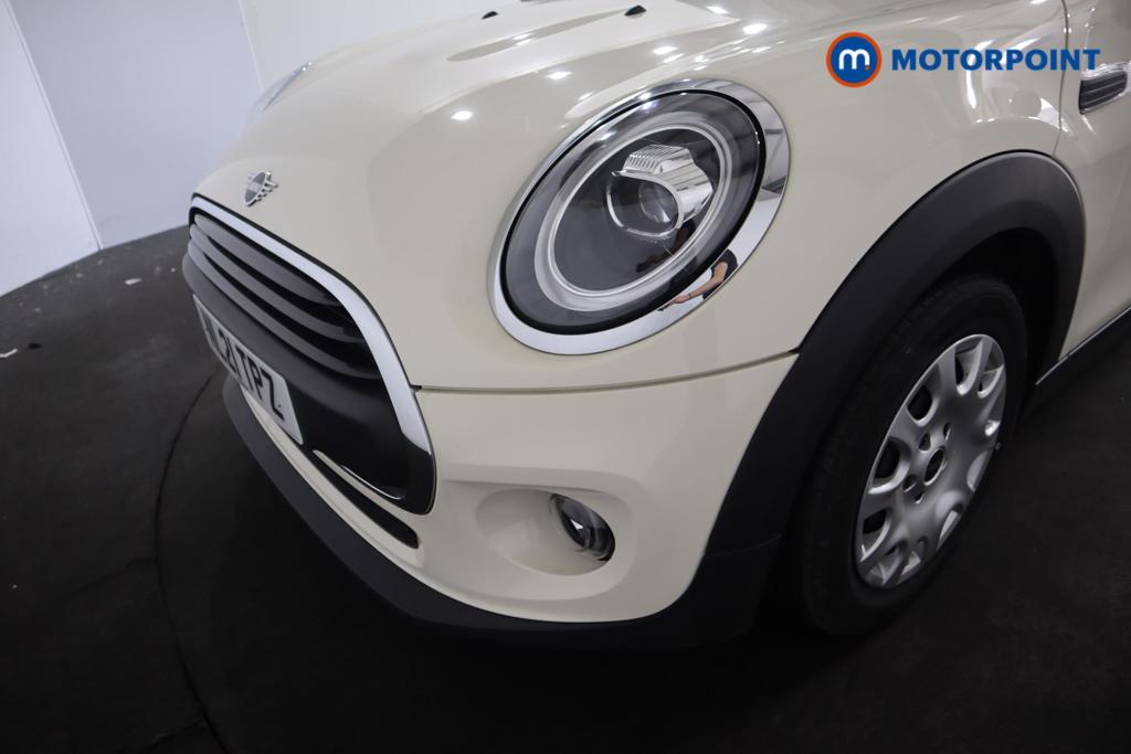 Mini Hatchback One Classic Manual Petrol Hatchback - Stock Number (1472797) - 17th supplementary image