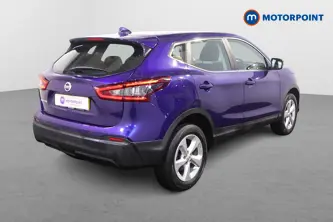 Nissan Qashqai Acenta Premium Manual Diesel SUV - Stock Number (1473895) - Drivers side rear corner