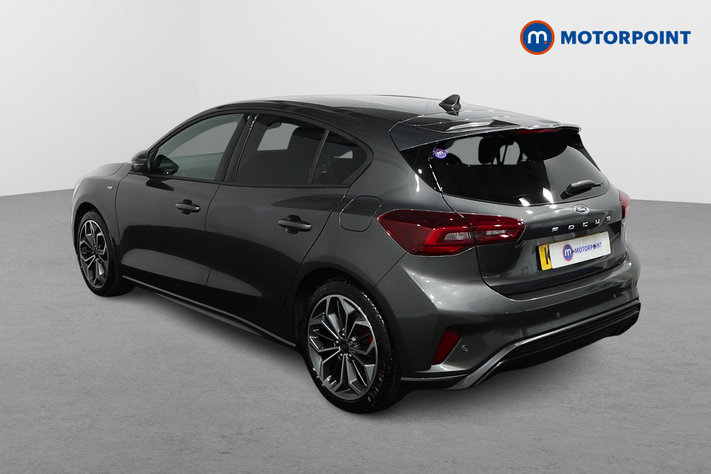 Ford Focus St-Line Vignale Manual Petrol-Electric Hybrid Hatchback - Stock Number (1478546) - Passenger side rear corner