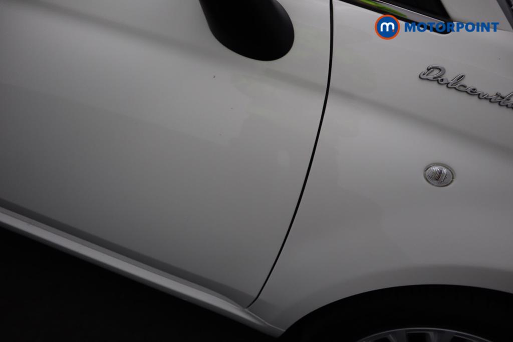 Fiat 500 Dolcevita Manual Petrol-Electric Hybrid Hatchback - Stock Number (1478632) - 20th supplementary image