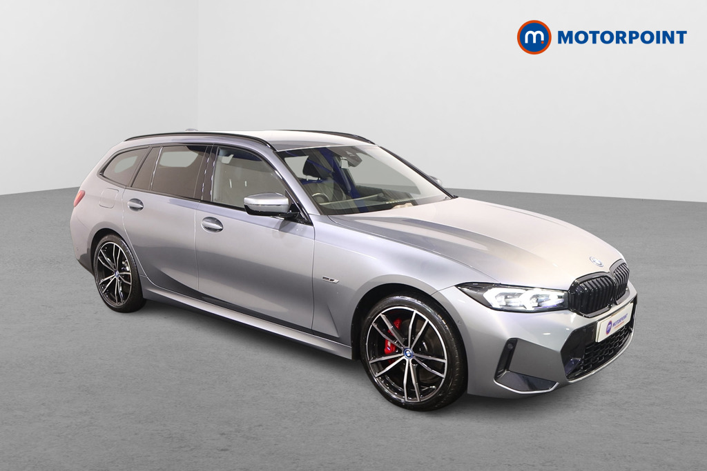 BMW 3 Series M Sport Automatic Petrol Plug-In Hybrid Estate - Stock Number (1480029) - Drivers side front corner